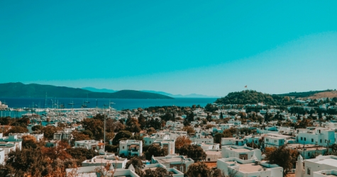 Россия открывает авиасообщение с курортными городами Турции