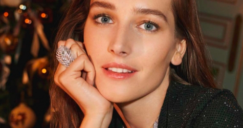 Boucheron представил праздничный лукбук