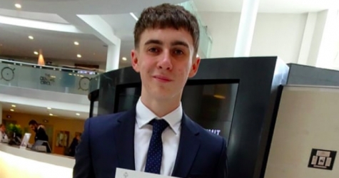 Британец провел в коме почти год и пропустил пандемию коронавируса, дважды им переболев