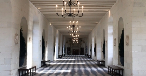 Юрген Теллер снял тизер показа Chanel Métiers d'Art в замке Шенонсо