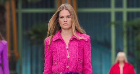 Показ новой круизной коллекции Chanel пройдет во французской деревне Ле-Бо-де-Прованс