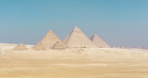 Власти Египта предложили Илону Маску удостовериться, что пирамиды не были построены инопланетянами