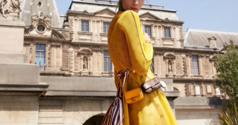 Fendi выпустил микроверсию сумки Baguette