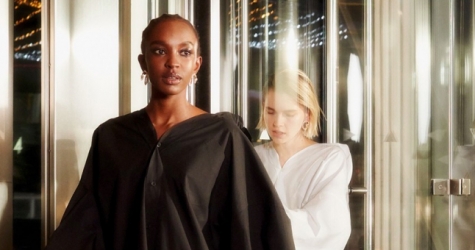 Рианна выпустила кампанию декабрьской коллекции Fenty