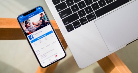 Facebook научила нейросеть обманывать систему распознавания лиц