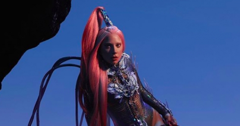 Леди Гага выпустила совместный трек с группой Blackpink