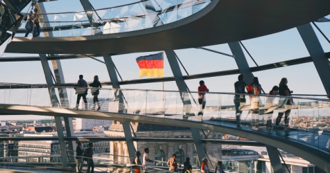 Германия направит 50 миллиардов евро на поддержку культуры и искусства