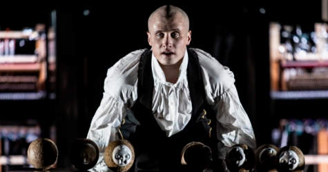 Буковски, город Глупов и современные художники: «Гоголь-центр» рассказал о планах на 2021 год