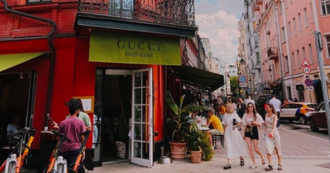 Роспотребнадзор опечатал кафе Gucci в Москве из-за нарушения мер профилактики COVID-19
