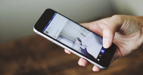 Instagram начал скрывать от пользователей отфотошопленные снимки