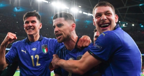 Италия вышла в финал чемпионата Европы по футболу