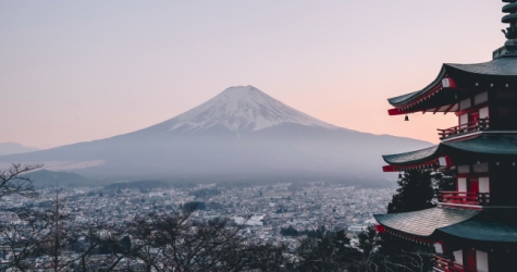 Япония запретила въезд из России, Украины и еще 12 стран