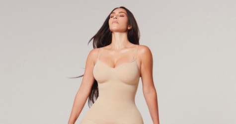 Ким Кардашьян открыла в Лос-Анджелесе поп-ап Skims и рассказала о планах по запуску линии купальников