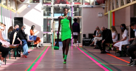 Неделя моды в Лондоне пройдет полностью в виртуальном формате