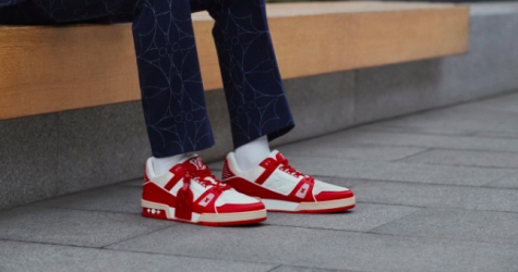 Louis Vuitton выпустил кроссовки в поддержку борьбы со СПИДом