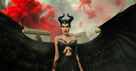 Вечером в Москве пройдет премьера сиквела «Малефисенты». Смотрите фрагмент на BURO. уже сейчас