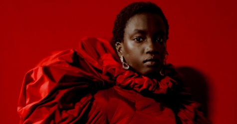 Alexander McQueen запустил арт-челлендж в своем инстаграме