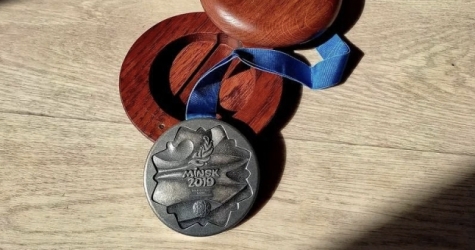 Бегунья Кристина Тимановская продает свою медаль, чтобы поддержать спортсменов из Беларуси