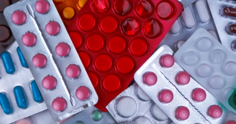 Госдума разрешила аптекам продавать лекарства через интернет