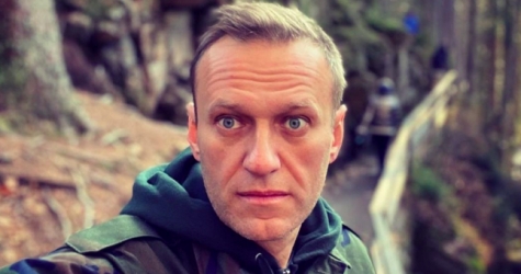 «Буду ходить по зоне со стильной тростью»: Алексей Навальный рассказал о своем здоровье