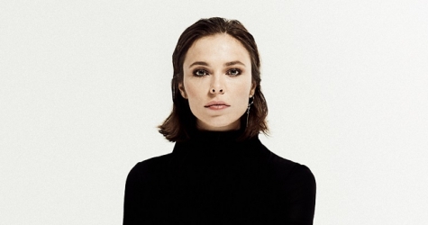 Yves Saint Laurent Beauty начинает сотрудничество с Ниной Кравиц