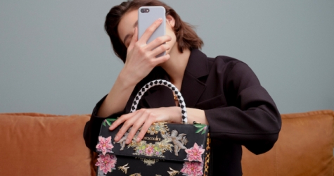 No One представила новую коллекцию «домашней» фотосъемкой