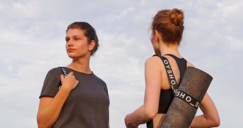 Oysho выпустил коллекцию для занятий йогой и медитацией