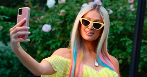 Пэрис Хилтон запускает собственный подкаст