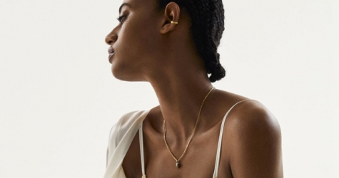 La Perla выпустил кампанию с бельем и пижамами из итальянского шелка