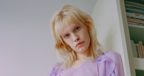 Марка Plutocrat представила весенне-летнюю коллекцию в духе 1990-х