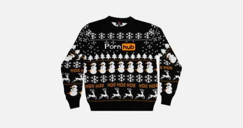Pornhub выпустил рождественский мерч