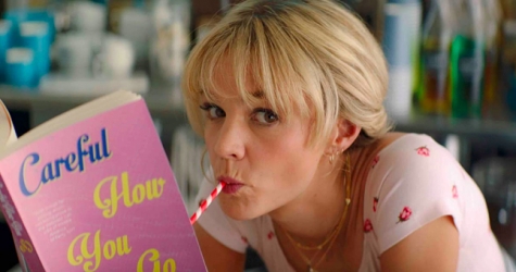 «Мулан» и «Девушка, подающая надежды» получили премию Гильдии художников по костюмам США