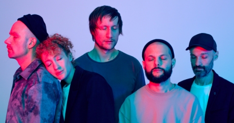 Премьера на BURO.: кадры из «Лебединого озера» Антона Бильжо в клипе «After» группы Race to Space