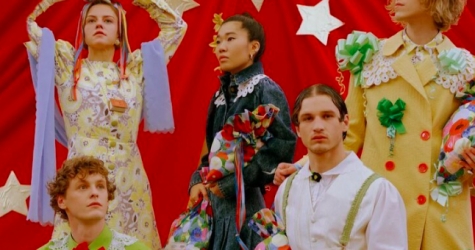 Рома Уваров сделал сувениры для Российской государственной библиотеки