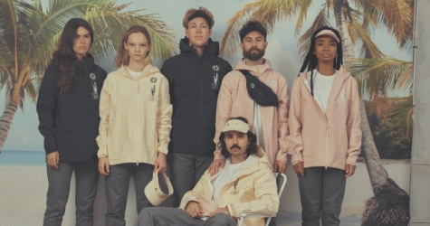 Сообщество «Сила ветра» выпустило дождевики и непромокаемые поясные сумки