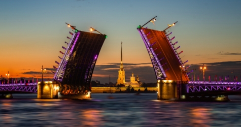 Губернатор Петербурга подписал закон о запрете продажи алкоголя в заведениях площадью до 50 квадратных метров