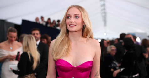 Софи Тернер раскритиковала людей, которые решили не изолироваться на время пандемии коронавируса