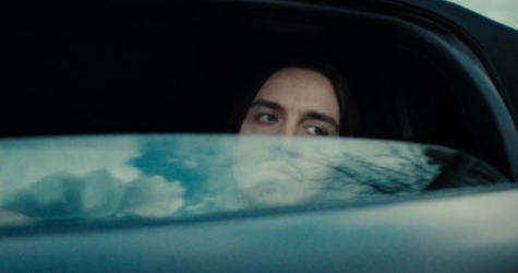 Премьера на BURO.: ночная Варшава и боксерский поединок в клипе на трек Томми Кэша «Benz Dealer»