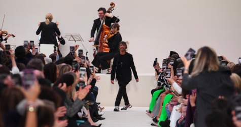 Valentino проведет совмещенный показ на Неделе моды в Милане