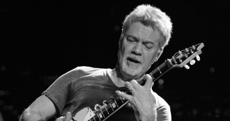 Умер гитарист Эдди Ван Хален