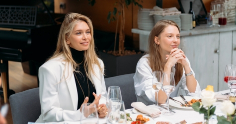 Фонд «Доброделы» собрал более миллиона рублей на встрече с Верой Брежневой