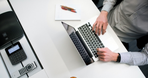 Оперштаб Москвы по борьбе с COVID-19 обязал отстранять от работы отказавшихся от прививки