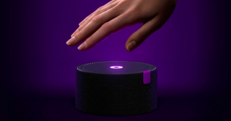 «Яндекс» показал умную колонку «Станция Мини» — ею можно управлять жестами