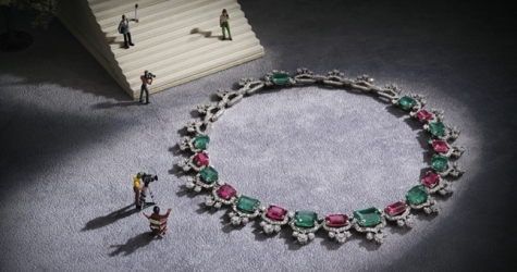 Колье в форме кинопленки, посвящение «Волшебнику Изумрудного города» и «Питеру Пэну»