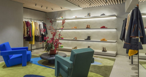 Джонатан Андерсон обновил бутики Loewe в Париже, Лиссабоне и Майами