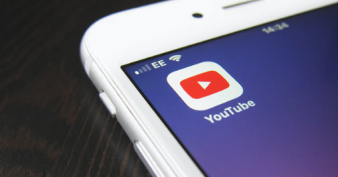 YouTube полностью отключил монетизацию в России