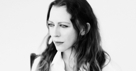 Анн Демельмейстер пишет книгу