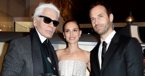 Выставка Miss Dior в Париже