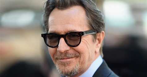 Гари Олдман: \"Думаете, почему Джордж Клуни рекламирует эти кофеварки?\"