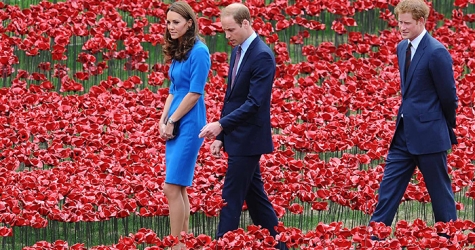 Кейт Миддлтон, принц Уильям и принц Гарри открыли мемориал в Тауэре